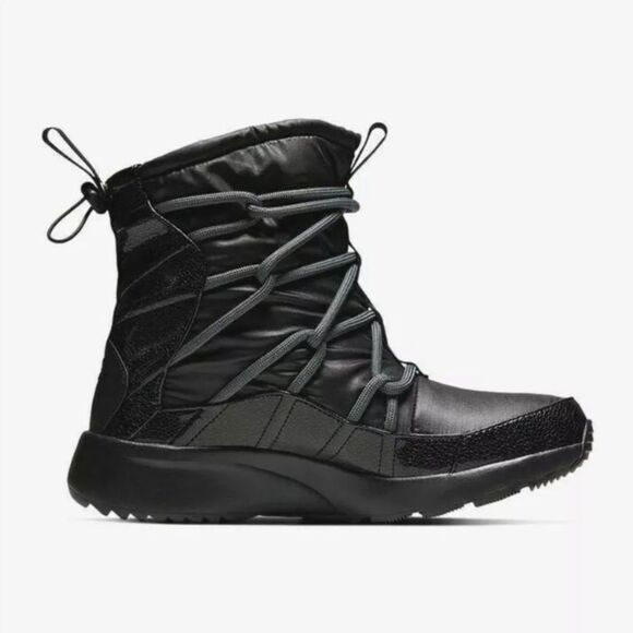 Nike Sneaker Boots Tanjun Size 5 New Y - Picture 3 of 9